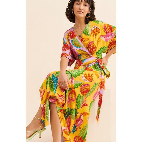 Farm Rio Beaks and Bananas Wrap Dress size M medium